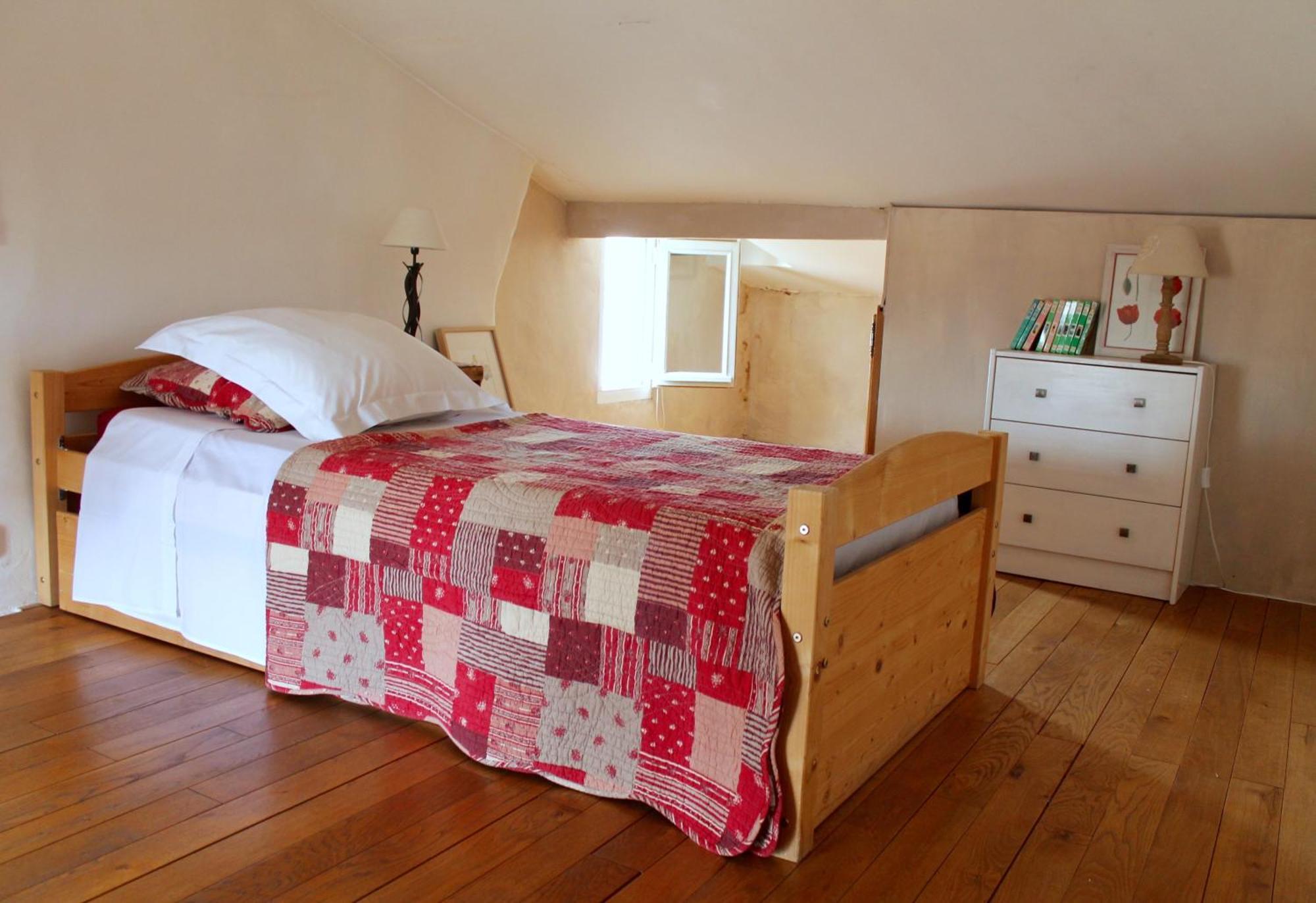 Duplex En Plein Centre Leilighet LʼIsle-sur-la-Sorgue Eksteriør bilde
